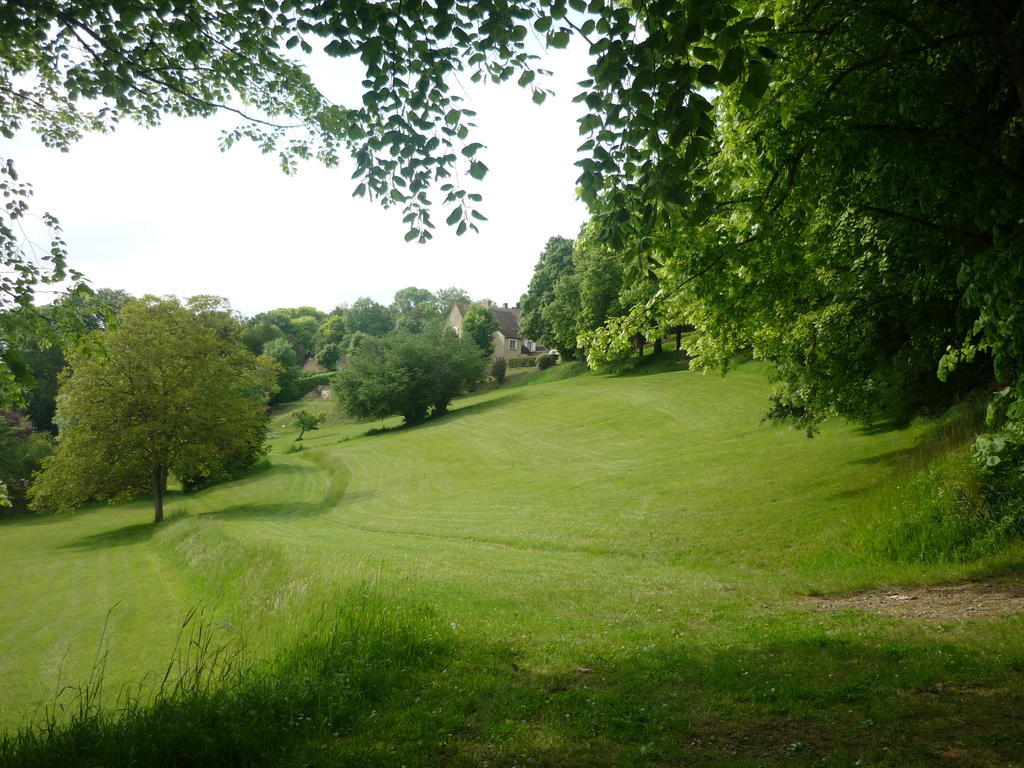 Les Hautes Sources - Esprit De France Ménilles Buitenkant foto