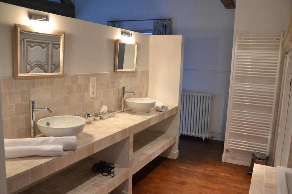 Les Hautes Sources - Esprit De France Ménilles Kamer foto
