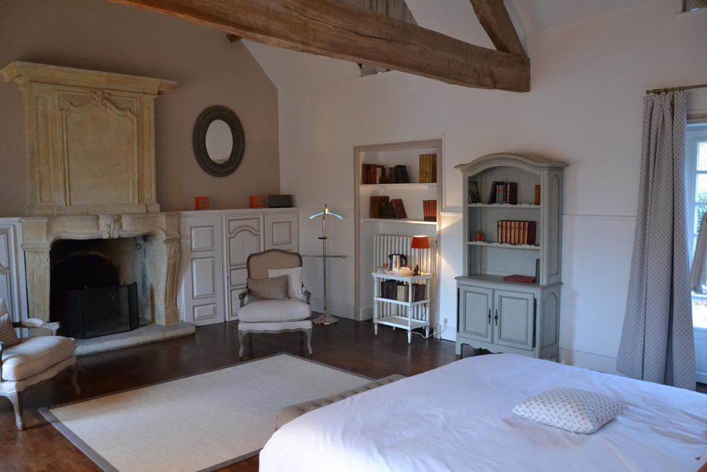 Les Hautes Sources - Esprit De France Ménilles Kamer foto